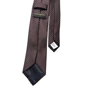 Banana Republic Burg Dash Silk Necktie Burgundy Geometric Pattern